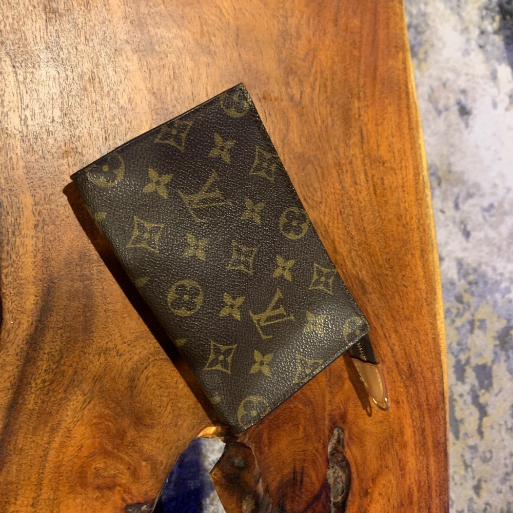 Louis Vuitton authentic mini pouch
